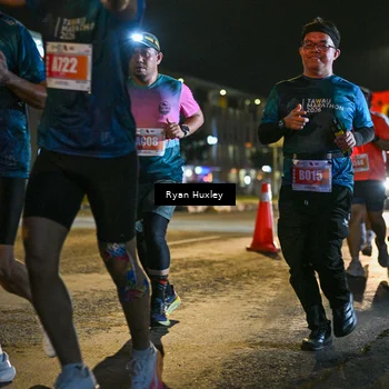 Runner Photo 4337644