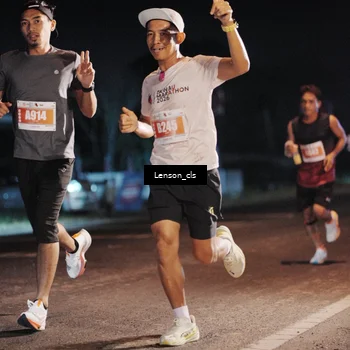 Runner Photo 4337647
