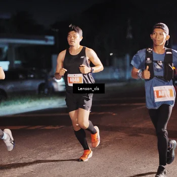Runner Photo 4337650