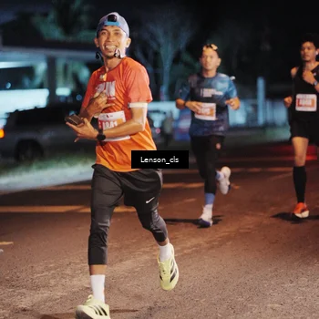 Runner Photo 4337651