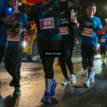 Runner Photo 4337673