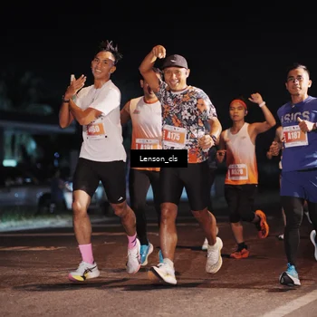 Runner Photo 4337679