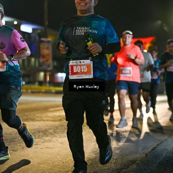 Runner Photo 4337690