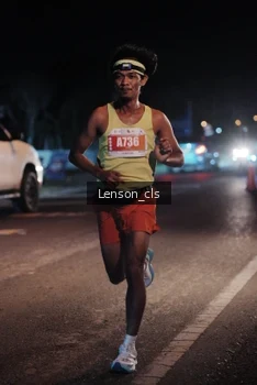 Runner Photo 4337693