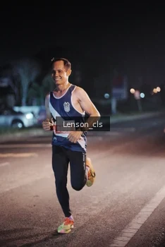 Runner Photo 4337699