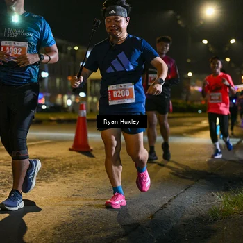 Runner Photo 4337708