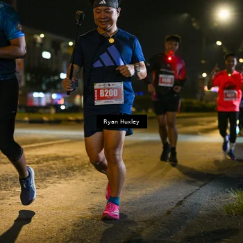 Runner Photo 4337716