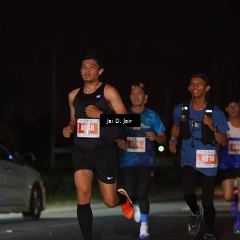 Runner Photo 4337737