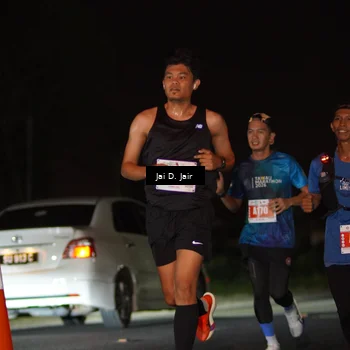 Runner Photo 4337770