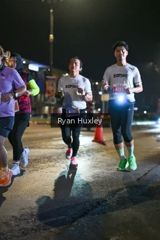 Runner Photo 4337779