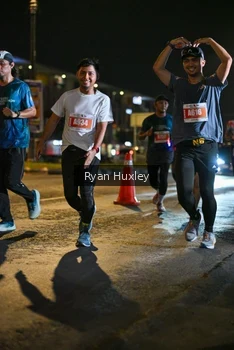 Runner Photo 4337793