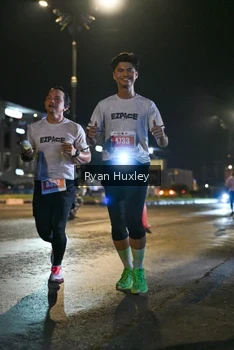 Runner Photo 4337794