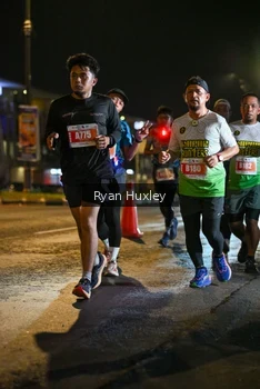 Runner Photo 4337799