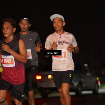 Runner Photo 4337804