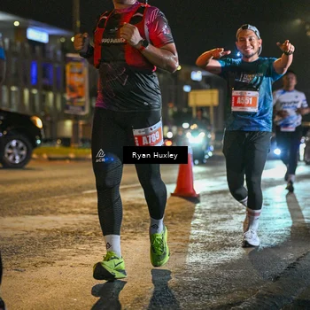 Runner Photo 4337824