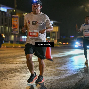 Runner Photo 4337832