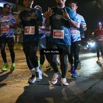 Runner Photo 4337849