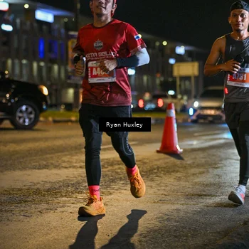 Runner Photo 4337860