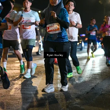 Runner Photo 4337875