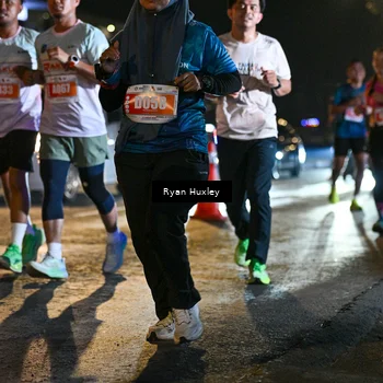 Runner Photo 4337877