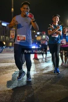 Runner Photo 4337900