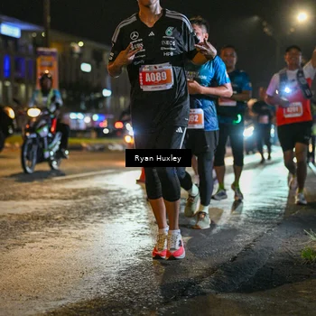 Runner Photo 4337913
