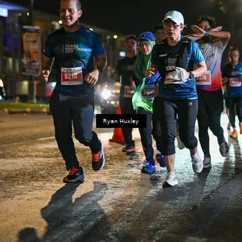 Runner Photo 4337933