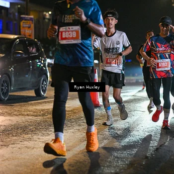 Runner Photo 4337949