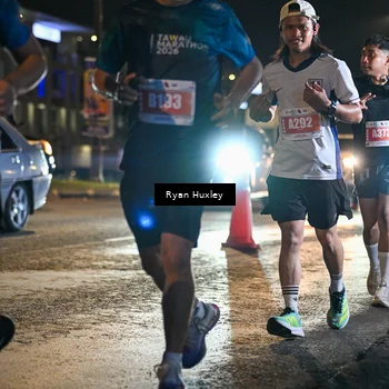 Runner Photo 4337978