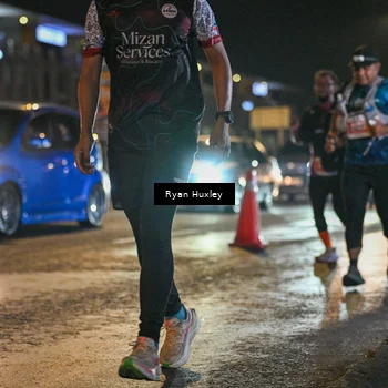 Runner Photo 4337981