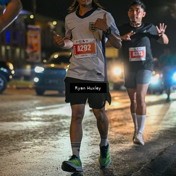 Runner Photo 4337988