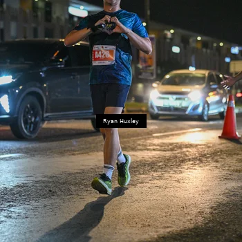 Runner Photo 4338011