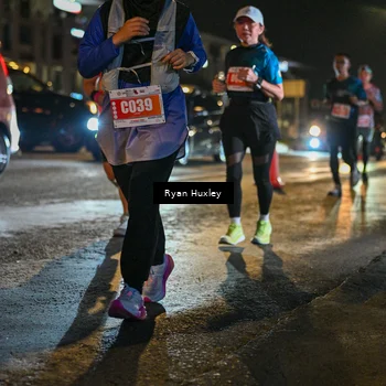 Runner Photo 4338054