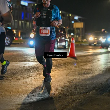 Runner Photo 4338062