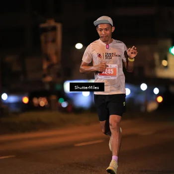 Runner Photo 4338149