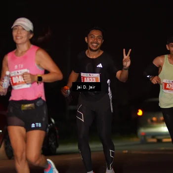 Runner Photo 4338159