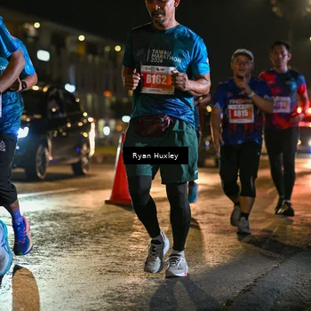 Runner Photo 4338175
