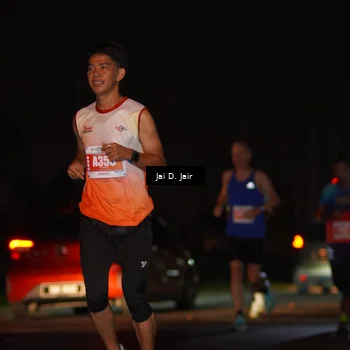 Runner Photo 4338211