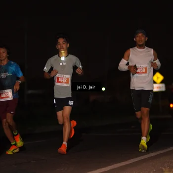 Runner Photo 4338343