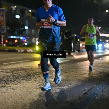 Runner Photo 4338368