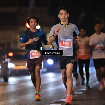 Runner Photo 4338370