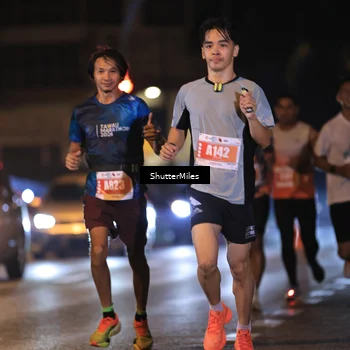 Runner Photo 4338372