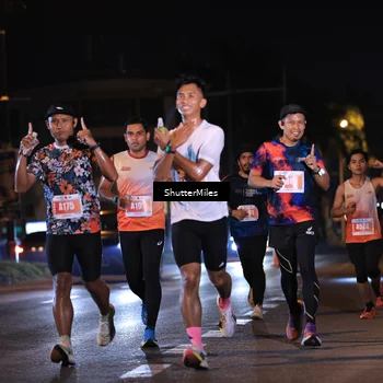 Runner Photo 4338389
