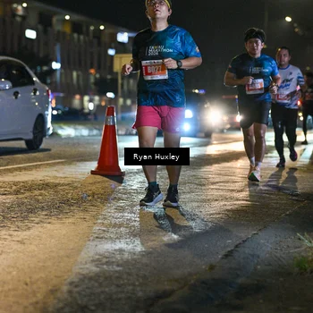 Runner Photo 4338396