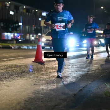Runner Photo 4338397
