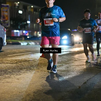 Runner Photo 4338409