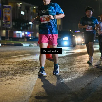 Runner Photo 4338410