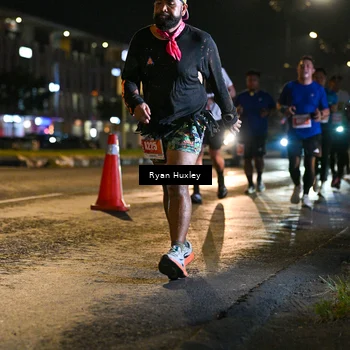 Runner Photo 4338414