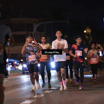Runner Photo 4338435