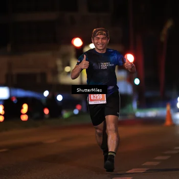 Runner Photo 4338466
